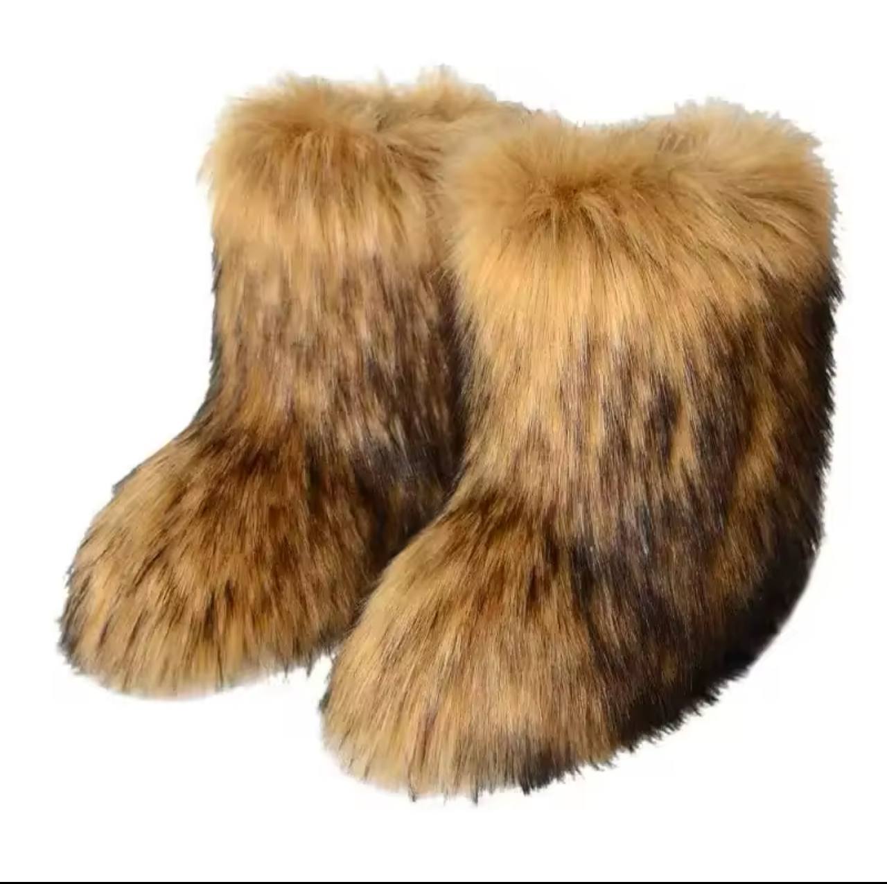 HIGH FUR BOOT