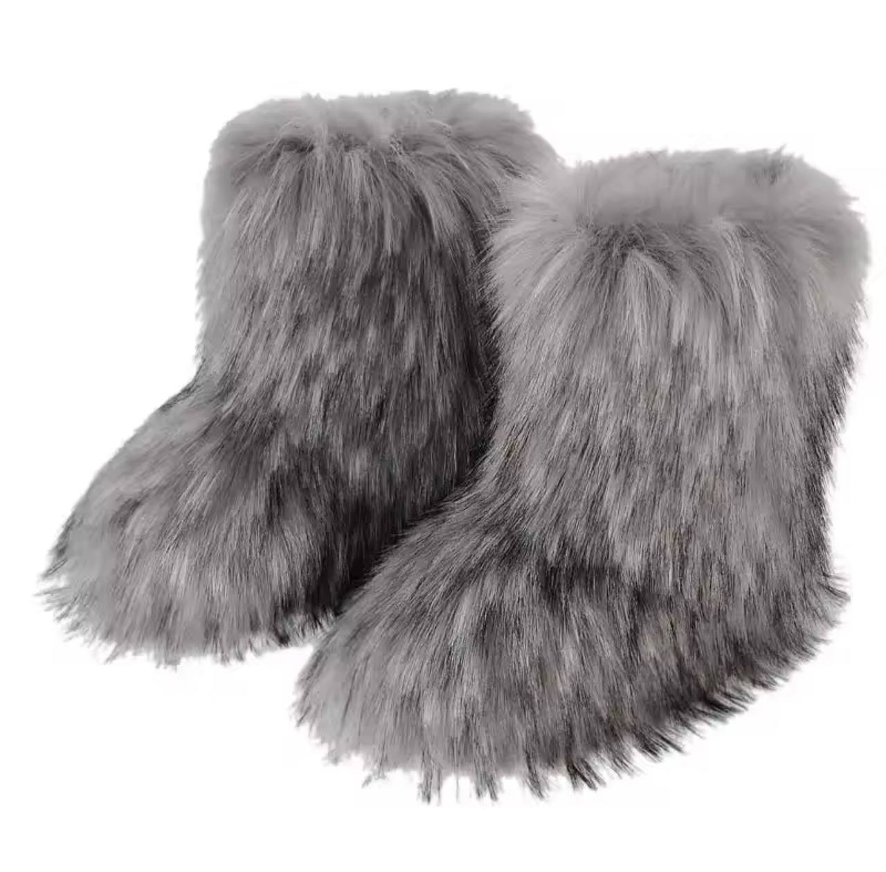 HIGH FUR BOOT