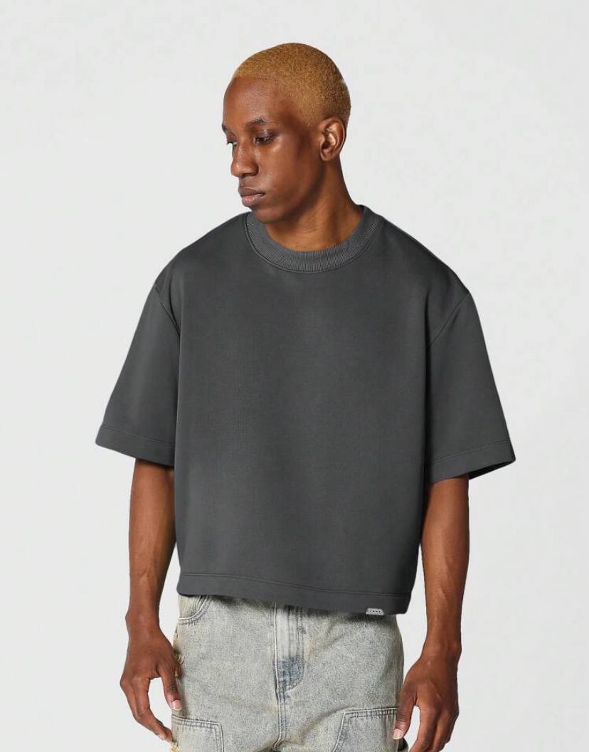 OVERSIZED CROPPED BASIC TSHIRT