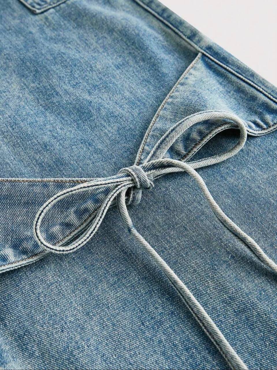 BOWS JEANS